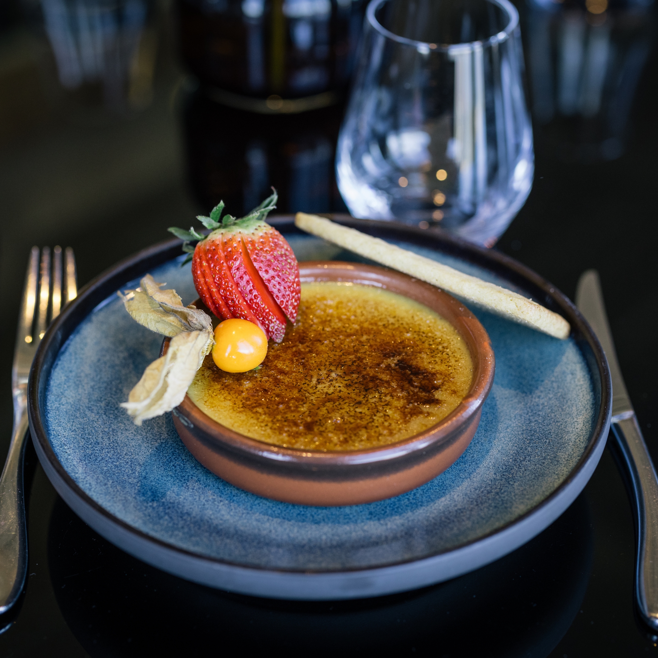 dessert-sam-sugar-chic